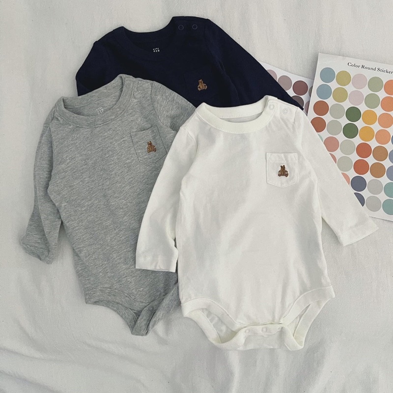 Body dài tay cổ tròn Baby Gap