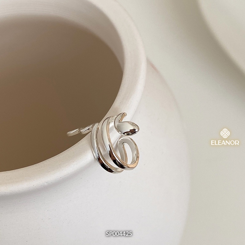 Bông tai nữ gắn vành Eleanor Accessories hình mặt rắn sáng bóng cá tính phụ kiện trang sức 4425