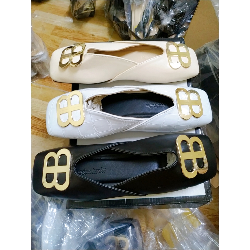 GIÀY SỤC MŨI KHÓA CHỮ BB SIÊU HÓT