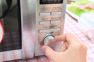 Lò vi sóng Sharp R-G602VN