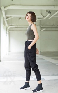 Áo croptop cut out