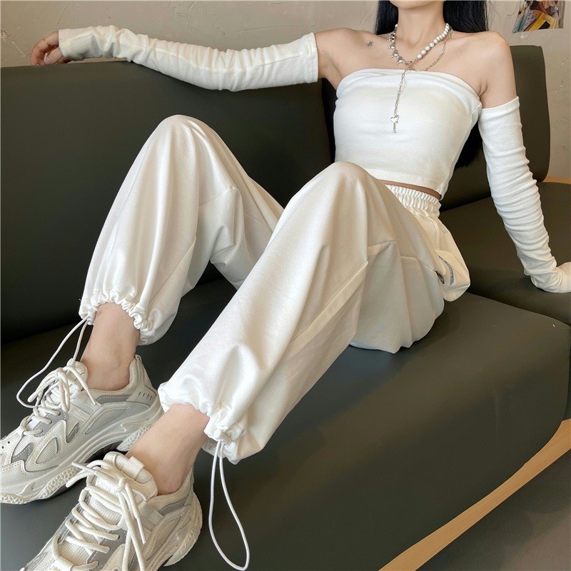 Quần jogger thêu chốt umi RUBY HOUSE86 chất umi dầy đẹp, mịn, mát , có 2 size M và L , không xù, hàng đẹp