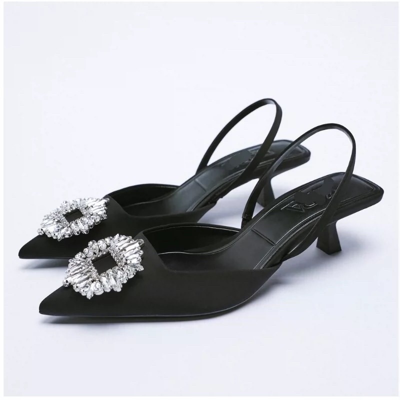 Sandal Zara xuất dư đính đá mũi nhọn
