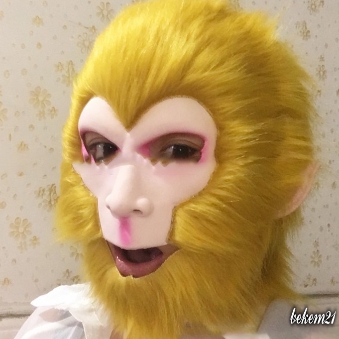 - Mặt nạ tôn ngộ không  - - mặt nạ hóa trang TÂY DU KÍ