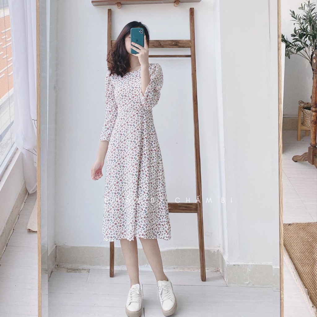 Đầm Hoa Nhí Dài Tay Cổ Tròn 3 màu Trắng, Hồng, Đỏ đen - V.033 | BigBuy360 - bigbuy360.vn