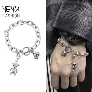 Vòng tay kiểu dáng cổ điển phối hình chú gấu