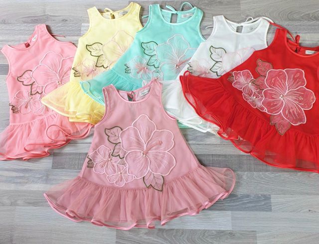 Đầm voan lưới thêu đắp hoa cho bé