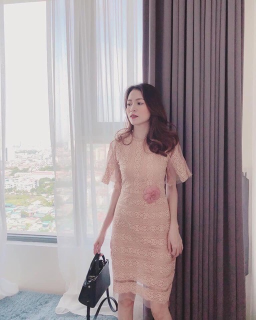 Váy ren thiết kế cao cấp