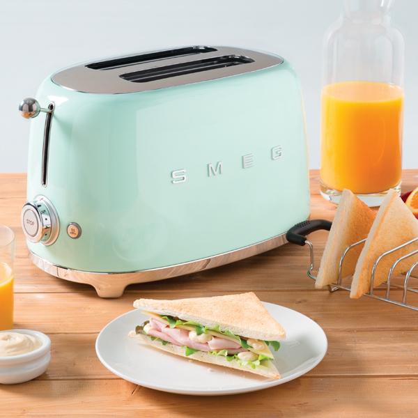 Máy nướng bánh mì Smeg TOASTER TSF01 loại 2 ngăn - Chất liệu Cromargan