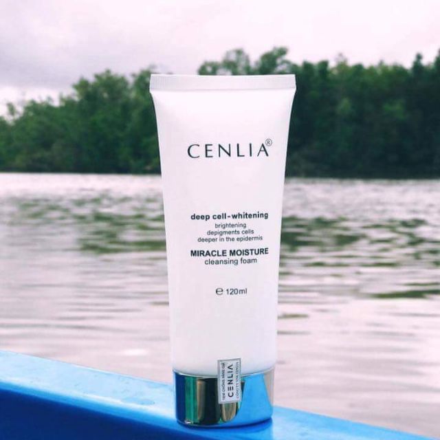 Sữa rửa mặt Cenlia dạng gel