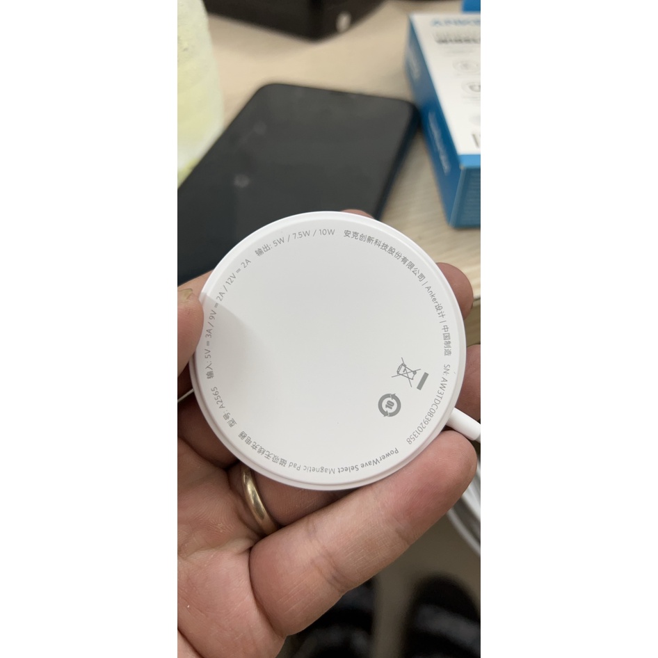 Sạc Không Dây Từ Tính Anker Magnectic 10w 1.5m - A2565