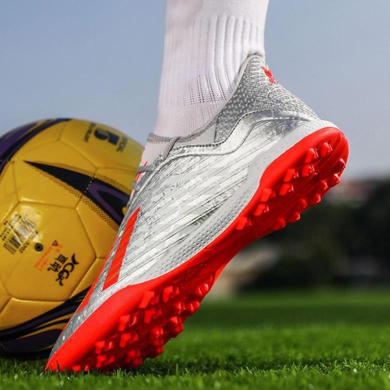 Giày đá bóng TF Messi cổ thấp hỗ trợ luyện tập/chơi bóng futsal size 39-45 dành cho nam :)) [