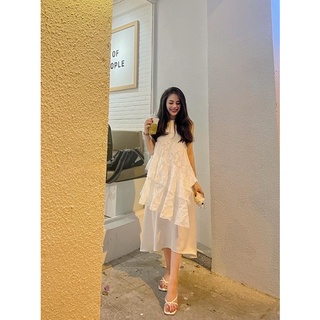 Váy trắng gấm xoè tầng mimee