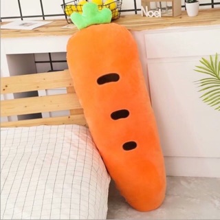 GỐI ÔM HỌA TIẾT HÌNH CỦ CÀ RỐT SIÊU ĐÁNG YÊU
