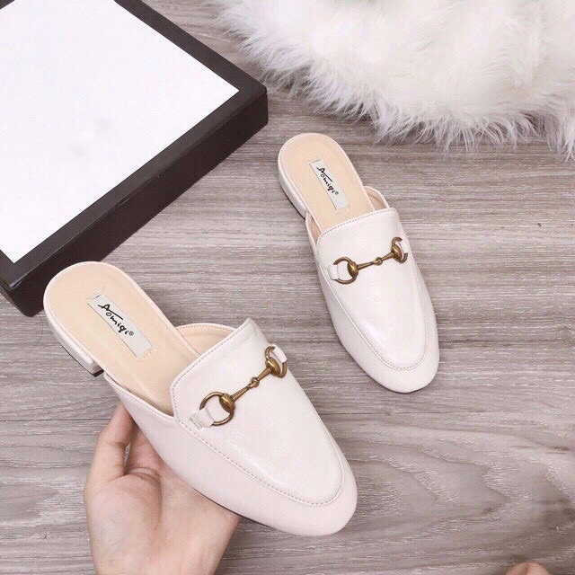 Giày sục da bóng kem, nude khuy ngang | BigBuy360 - bigbuy360.vn