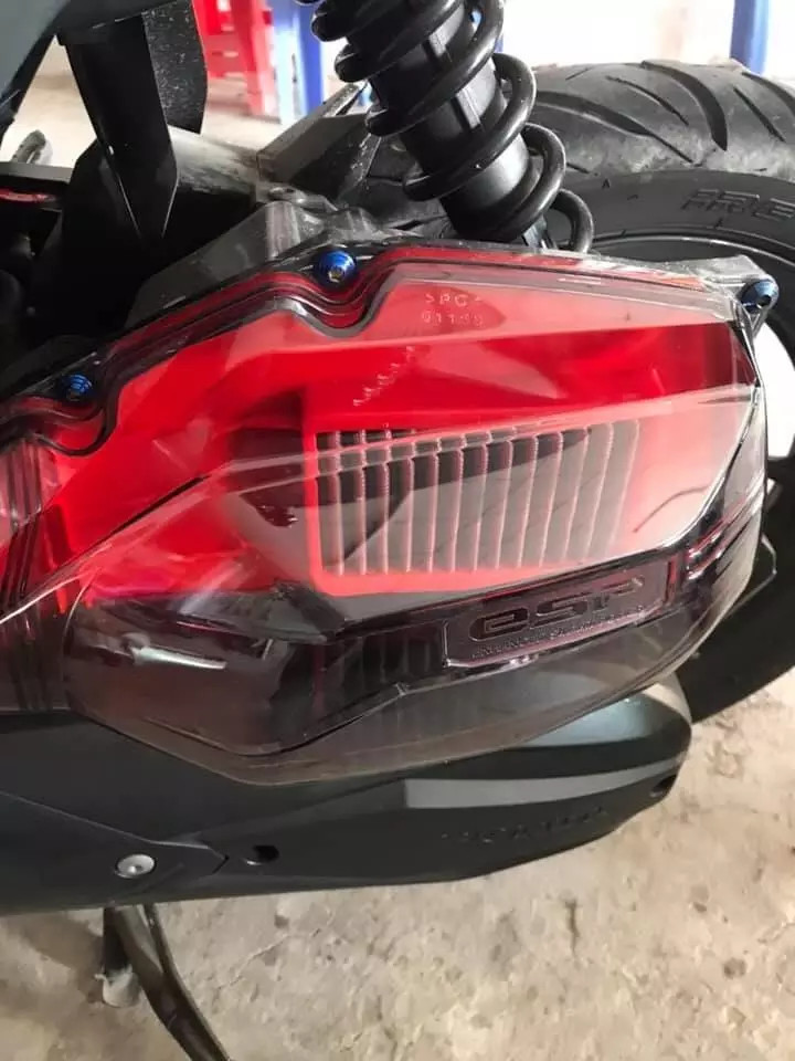 Pô E khói và trong suốt dành cho xe Click, Vario, AB 2013-2020, SH Mode 16-19, PCX 2014 -HÀNG CTY