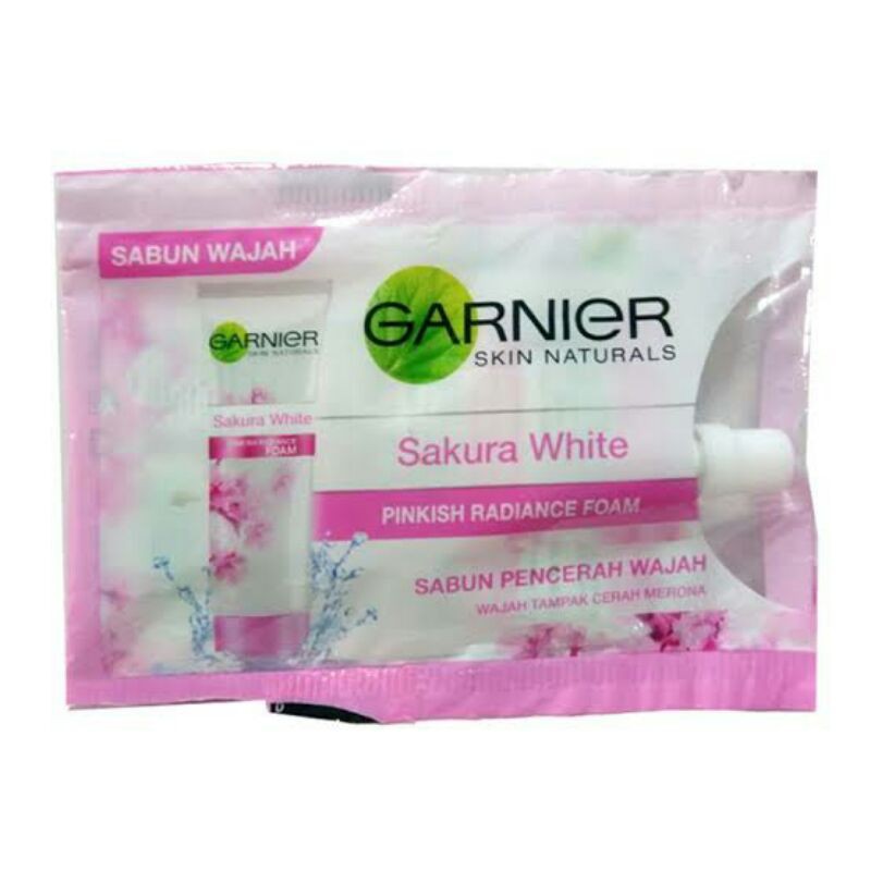 (hàng Mới Về) Sữa Rửa Mặt Garnier Sakura Trắng Tạo Bọt