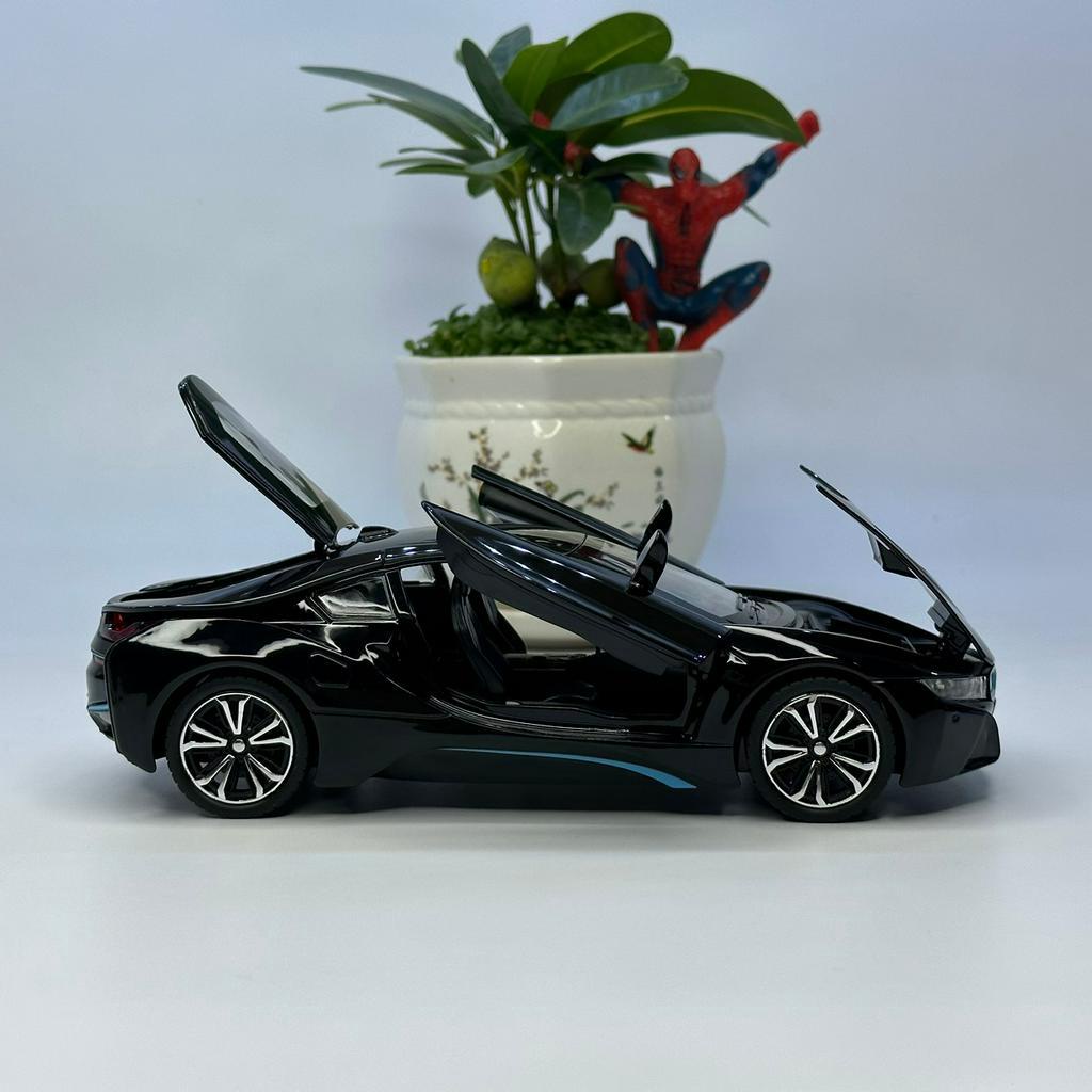 Mô hình siêu xe BMW i8 tỷ lệ 1:22 bằng kim loại hãng JiaYe tặng BIỂN SỐ VIP