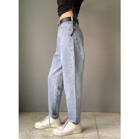 BAGGY JEANS LƯNG CAO TÚI KIỂU