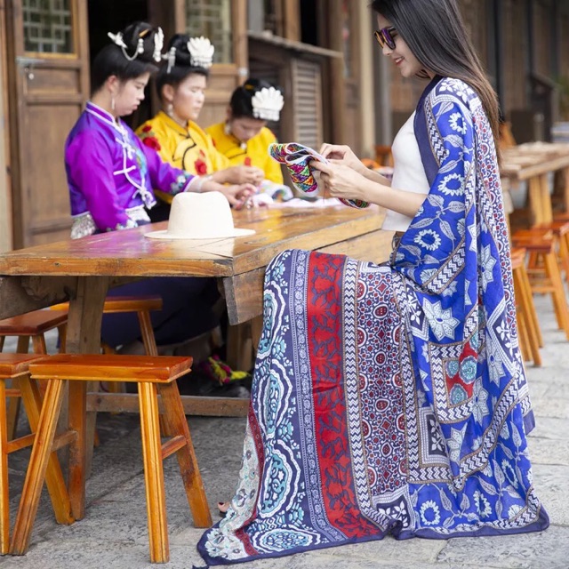 Khăn choàng du lịch biển khăn choàng boho in hoạ tiết thổ cẩm