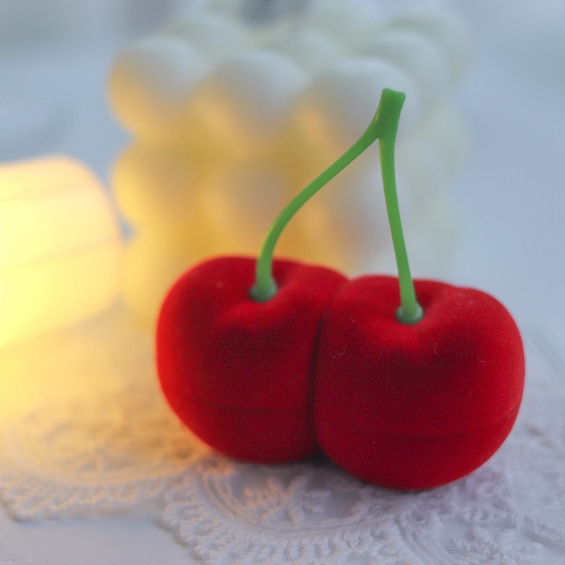 Hộp Nhẫn Hở Thiết Kế Hình Trái Tim Ngọt Ngào Cho Nữ