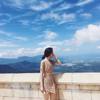 Thanh lý jumpsuit ren màu nâu tây chất siêu đẹp