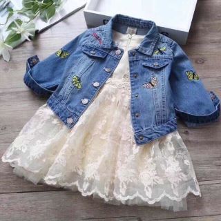 Áo khoác cho bé mặc đẹp, Áo khoác jeans thêu bé gái, áo khoác bé gái đẹp