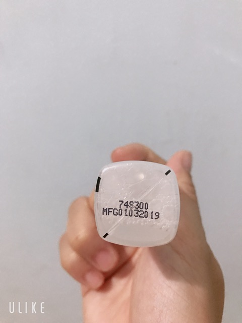 Dưỡng chất căng mướt da Loreal Revitalift 22ml hàng dùng thử | BigBuy360 - bigbuy360.vn