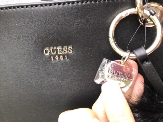 Túi guess tote auth