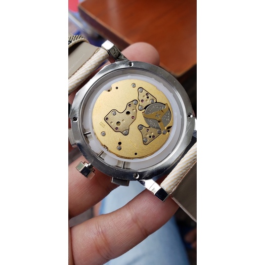 Đồng hồ Nam Burberry The City Silver Nova