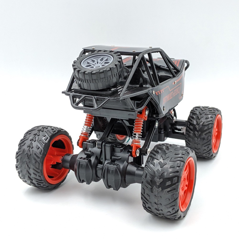 XE ĐIỀU KHIỂN ĐỊA HÌNH LEO NÚI ROCK CRAWLER PIN SẠC NHIỀU MẪU