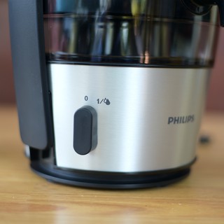 Máy ép trái cây Philips HR1863