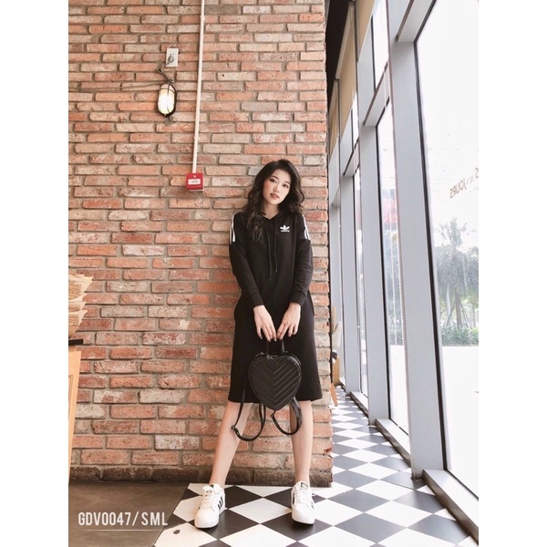 Váy suông đen DSA hoodie cho nữ vnxk