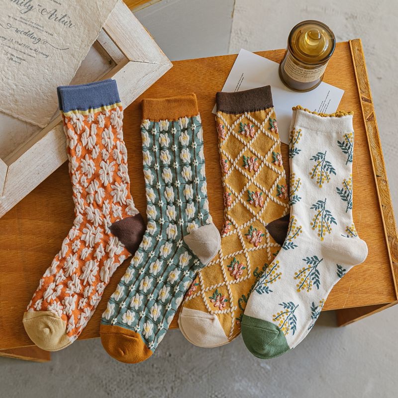 [HÀNG CÓ SẴN] TCC1 - Tất vớ cao cổ nữ hoạ tiết vintage hoa nhí