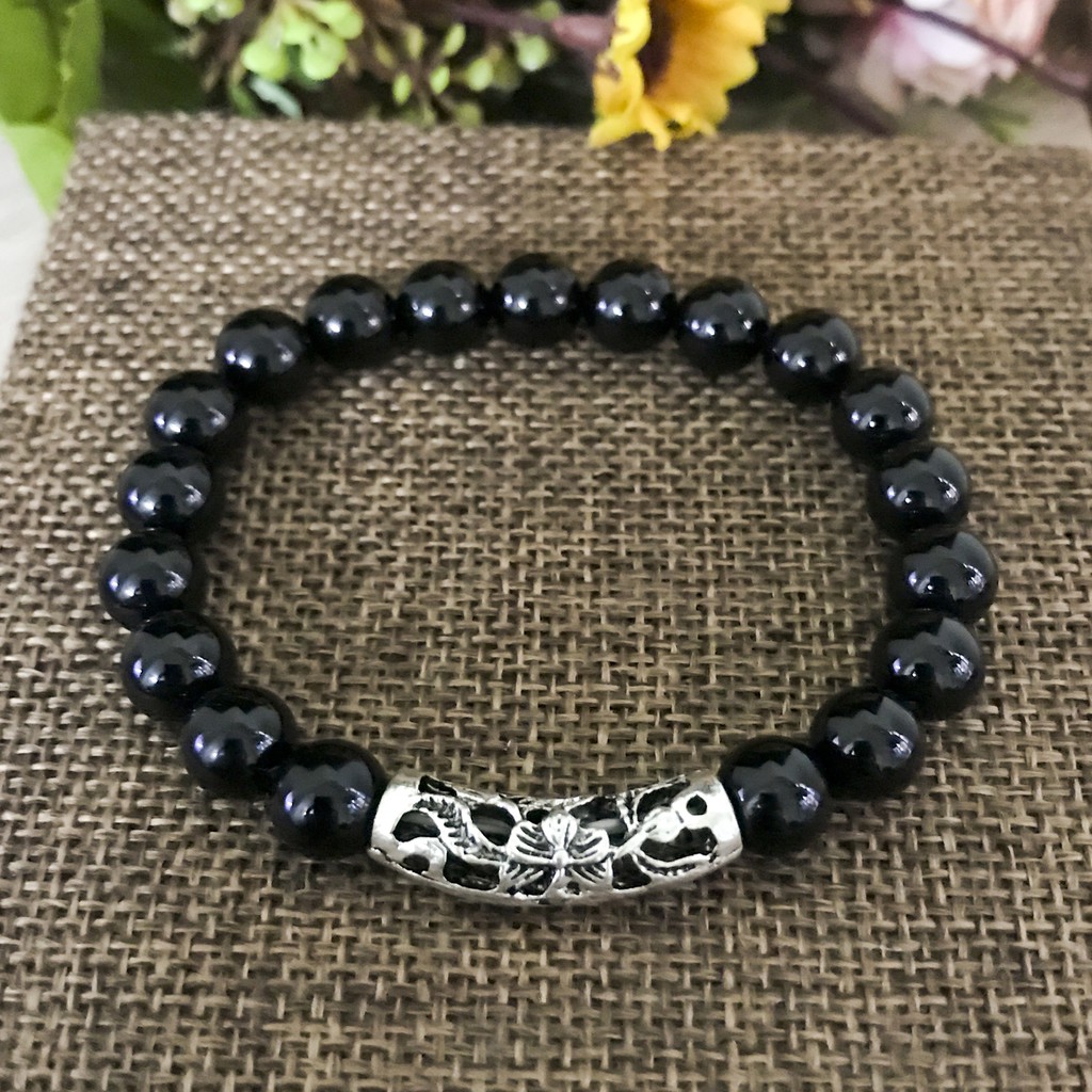 Vòng Tay Cho Mệnh Thủy ( Mộc ) - Vòng Tay Nữ Mã Não Đen 8mm Mix Charm Cầu Bạc V344D-8