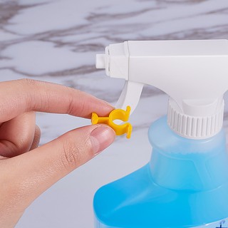 Xịt tẩy rửa kính Rocket