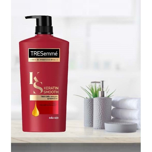 Dầu Gội TRESemmé Argan & Keratin Vào Nếp Suôn Mượt 640g