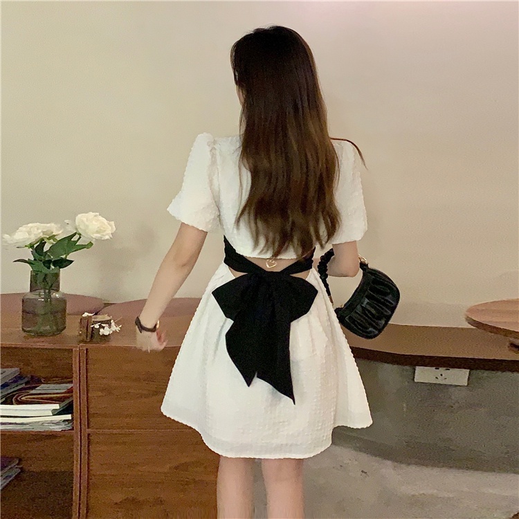 Đầm nữ LEEVA vải xốp mềm thắt nơ sau nhẹ nhàng phong cách tiểu thư D041