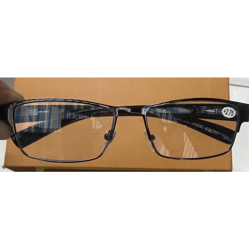 KÍNH LÃO CHÂN LÒ XO, CÓ LẮP SẴN ĐỘ , KIỂU DÁNG CỔ ĐIỂN | BigBuy360 - bigbuy360.vn