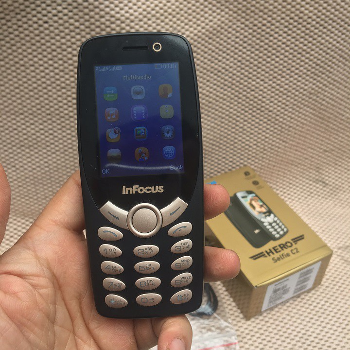 Điện thoại phụ Pin cực trâu- Infocus Hero Selflife IF9012 Pin Trâu 1800 MAh -2 Sim | BigBuy360 - bigbuy360.vn