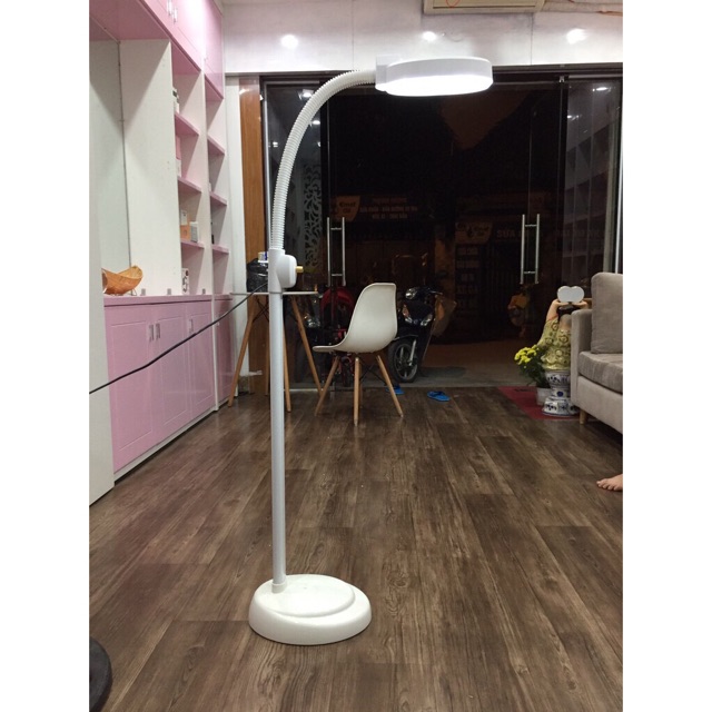 Đèn Lúp LED Soi Da Nặn Mụn trong SPA Thẩm Mỹ Huyền Trang NANOCEE