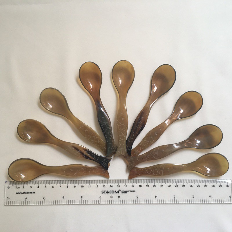Thìa sừng trâu cao cấp (SS03: combo 10 chiếc đuôi cá màu tự nhiên)