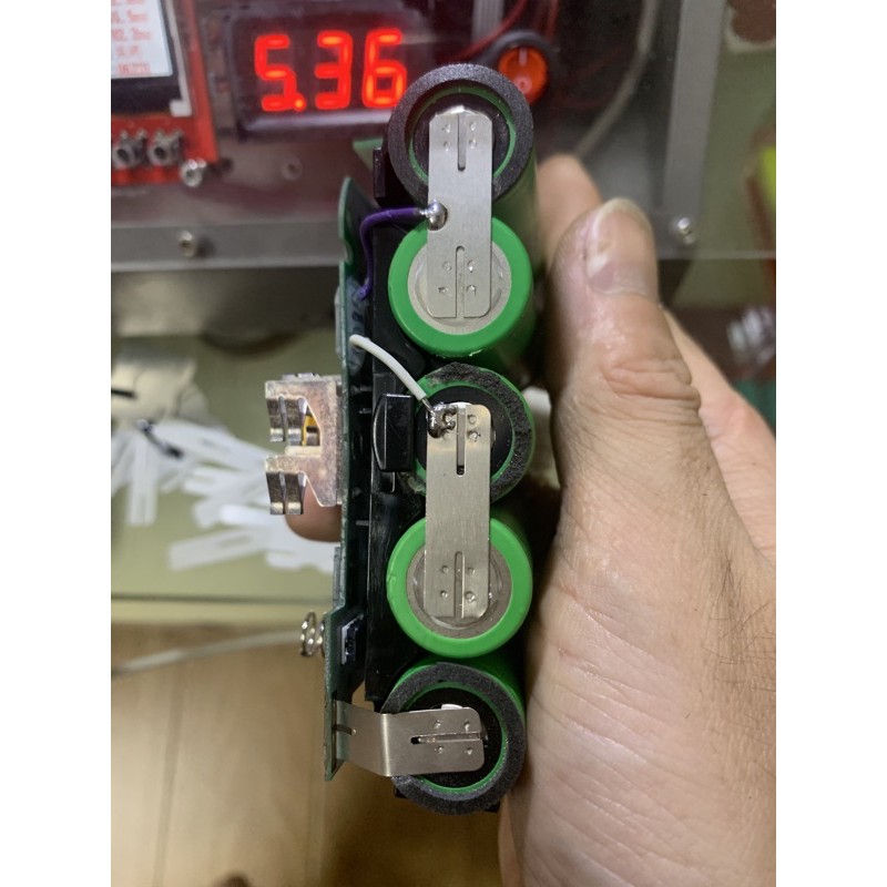 Nhận độ Vỏ Makita mỏng 1,5A lên 2-3A mạch Zin có báo pin