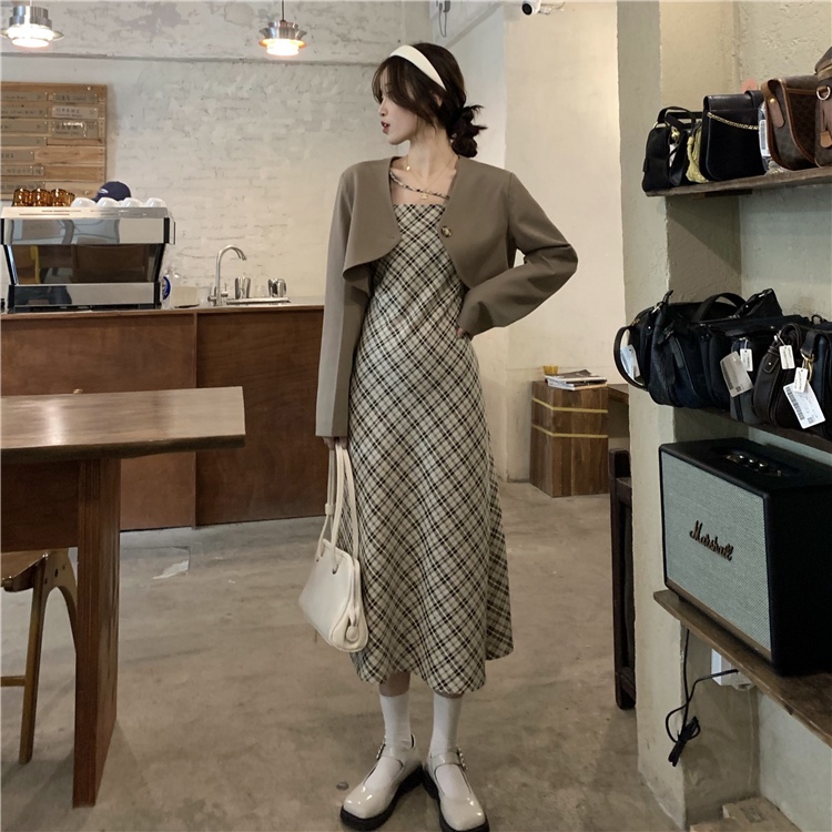 Set Áo Khoác Dài Tay Cổ Bẻ + Chân Váy Ngắn Thời Trang Nữ