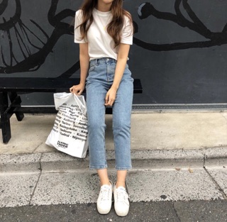 Áo thun trơn cổ tròn basic