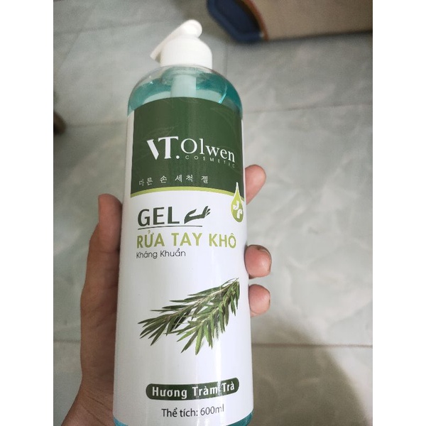 NƯỚC RỬA TAY KHÔ VT Olwen 600ml