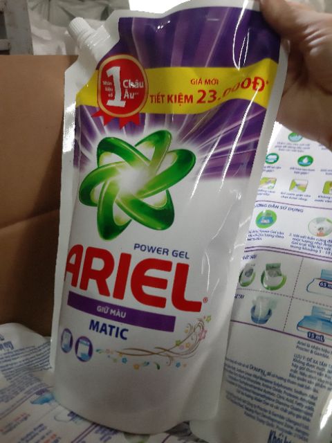 Nước giặt Ariel giữ màu 1,4kg giá sỉ