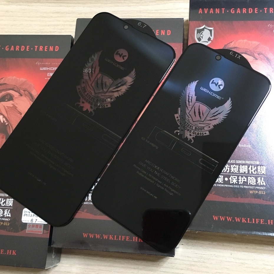Kính cường lực chống nhìn trộm iphone kingkong full màn hình,kính siêu mượt lướt mềm mại,nghiêng nhẹ sẽ không nhìn thấy.