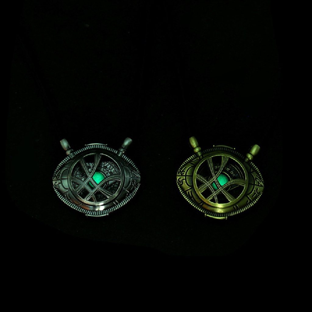 Vòng cổ Mặt Hình Đôi Mắt Phát Sáng Phong Cách Doctor Strange Độc Đáo