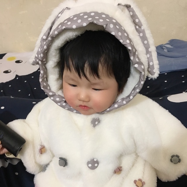 Bán Áo lông thỏ cho bé yêu ........
